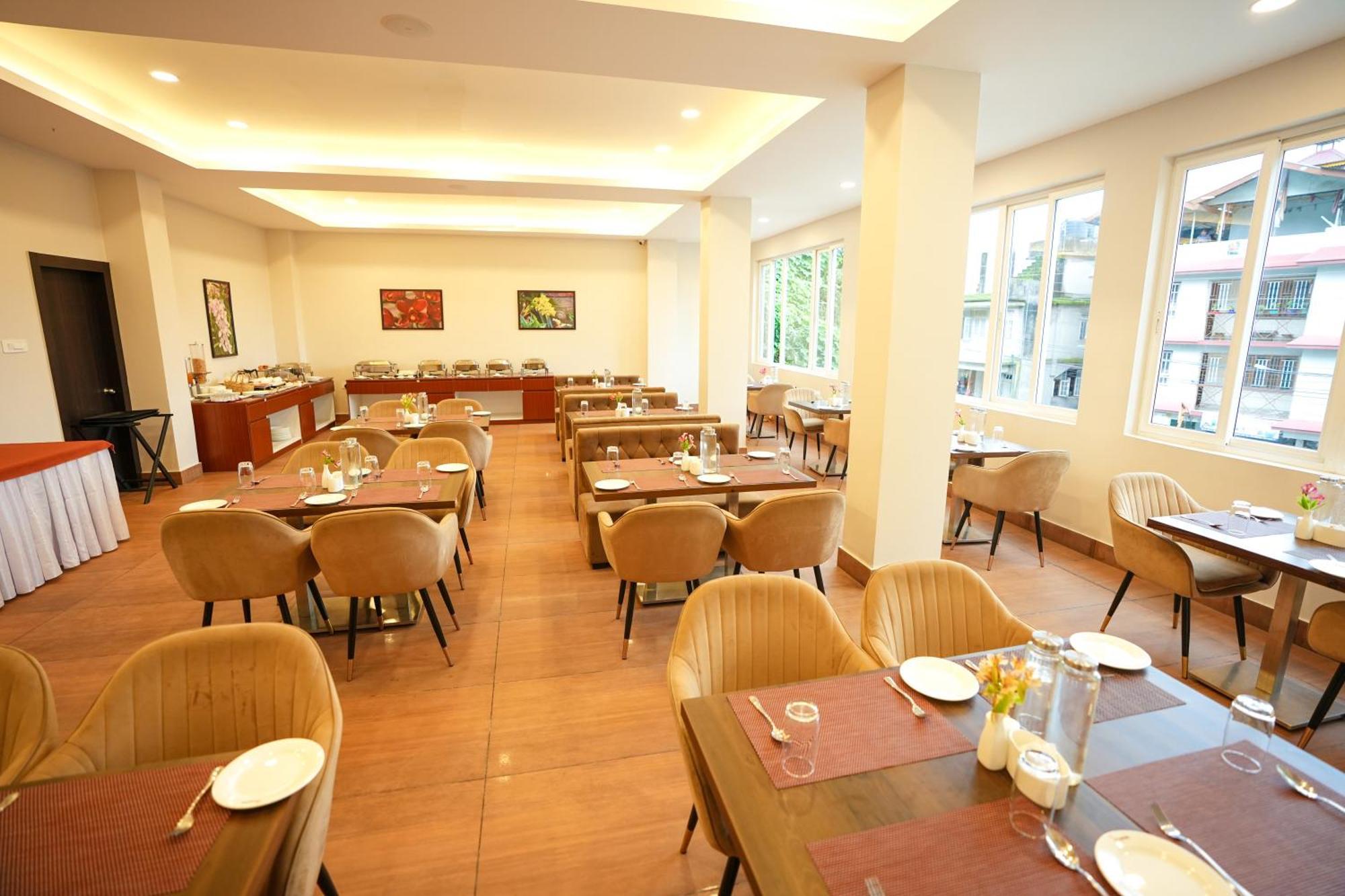 Cilantro Comfort Gangtok Exterior photo